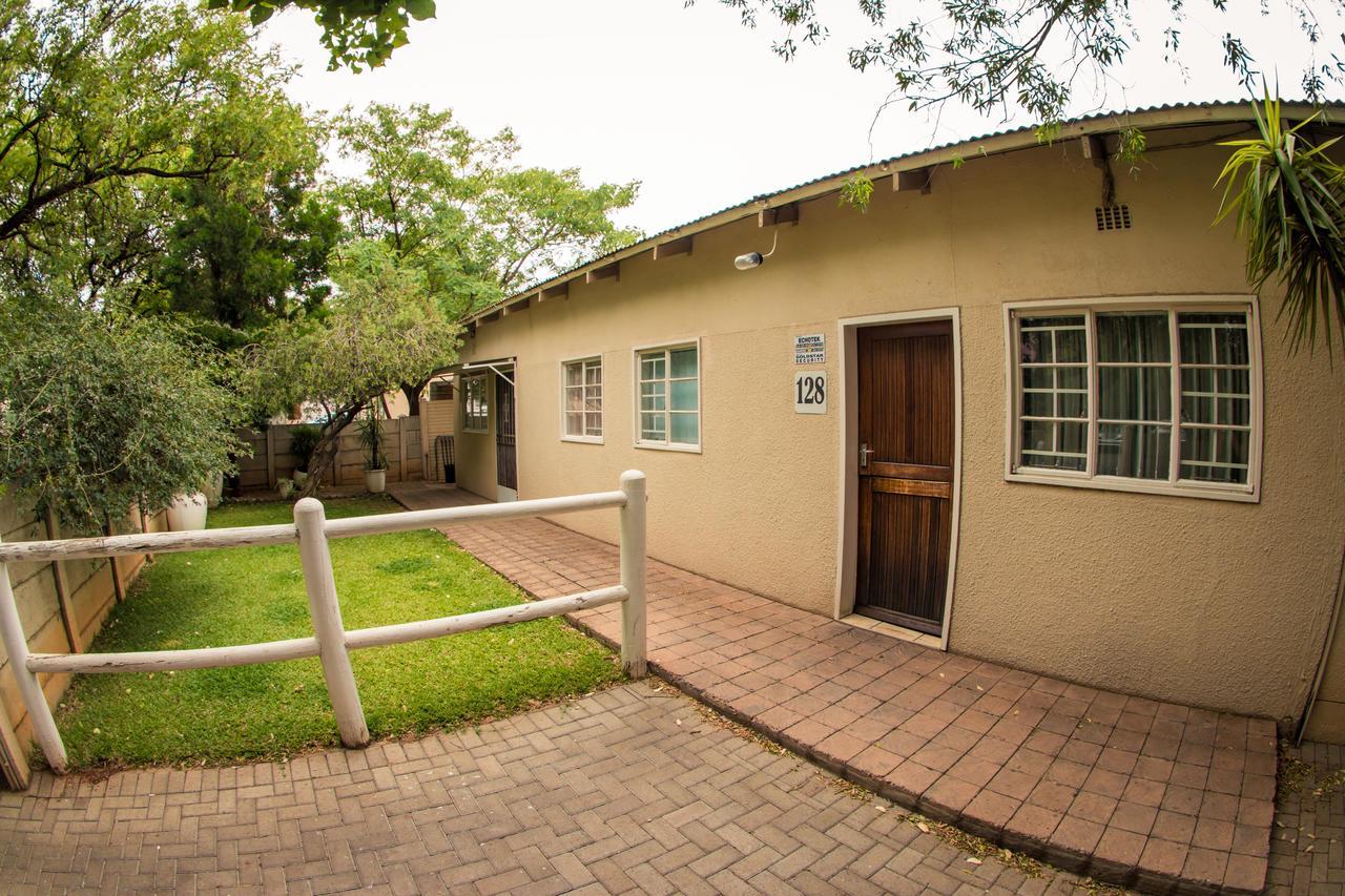 Horseshoe Inn And Conference Center Kimberley Bagian luar foto