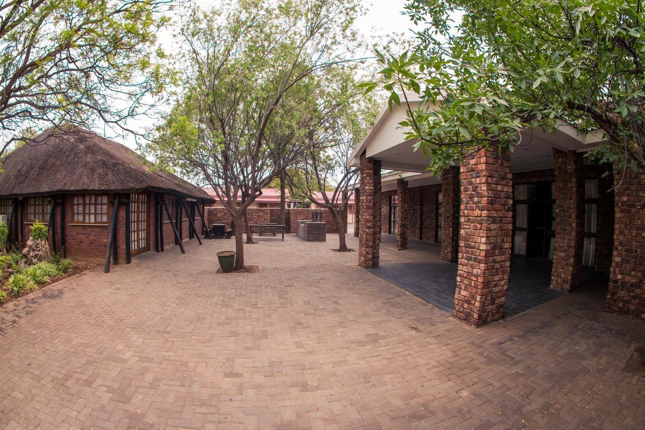 Horseshoe Inn And Conference Center Kimberley Bagian luar foto